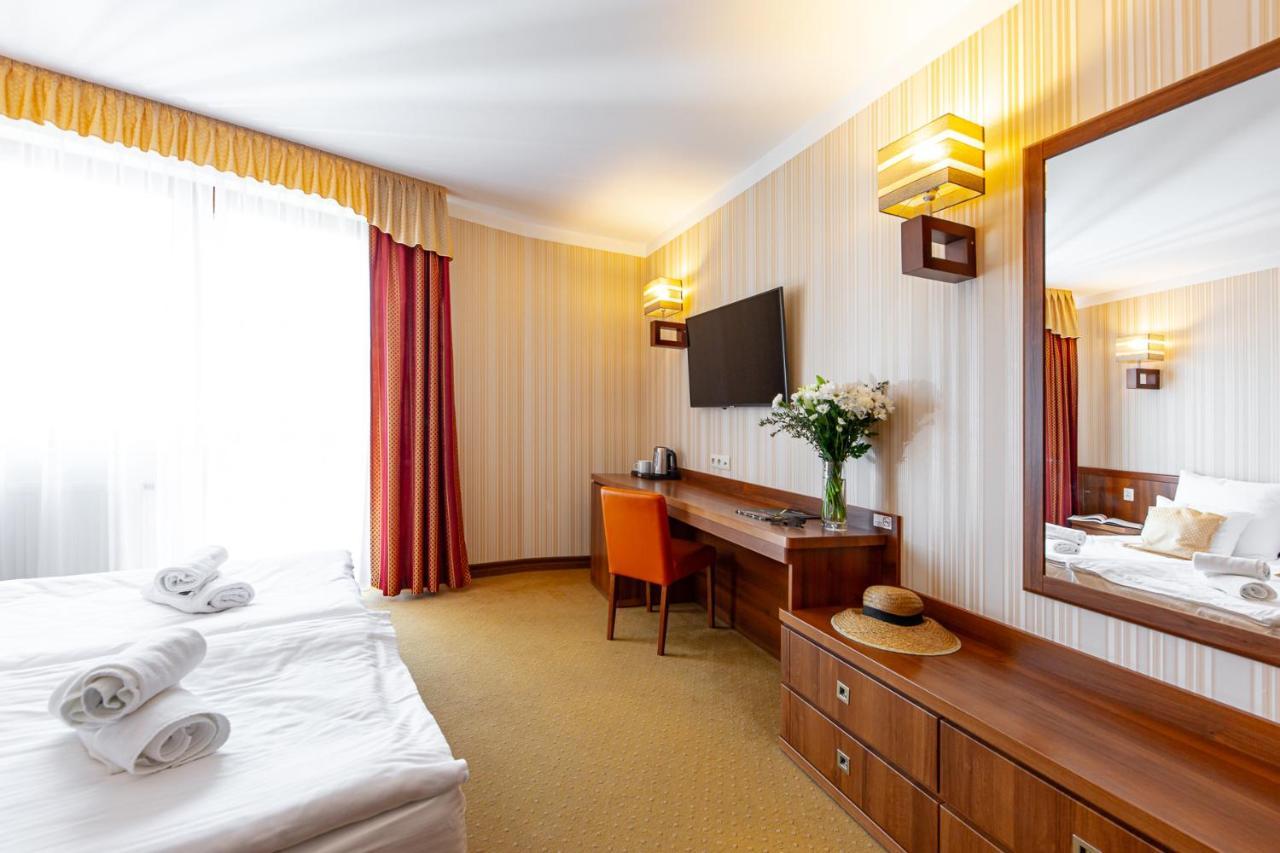 Dworek Morski Spa & Wellness Mielno  Exterior foto