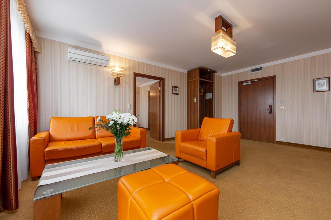 Dworek Morski Spa & Wellness Mielno  Exterior foto