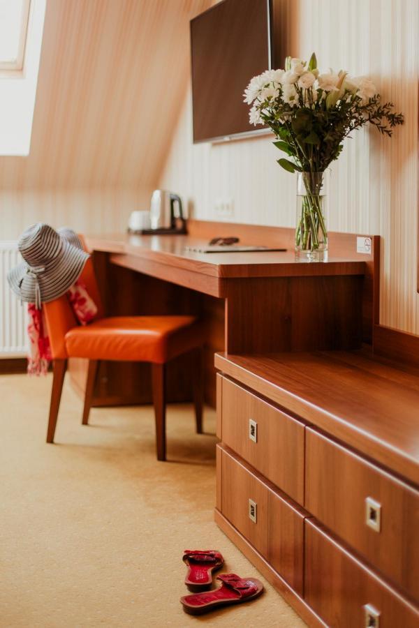Dworek Morski Spa & Wellness Mielno  Exterior foto